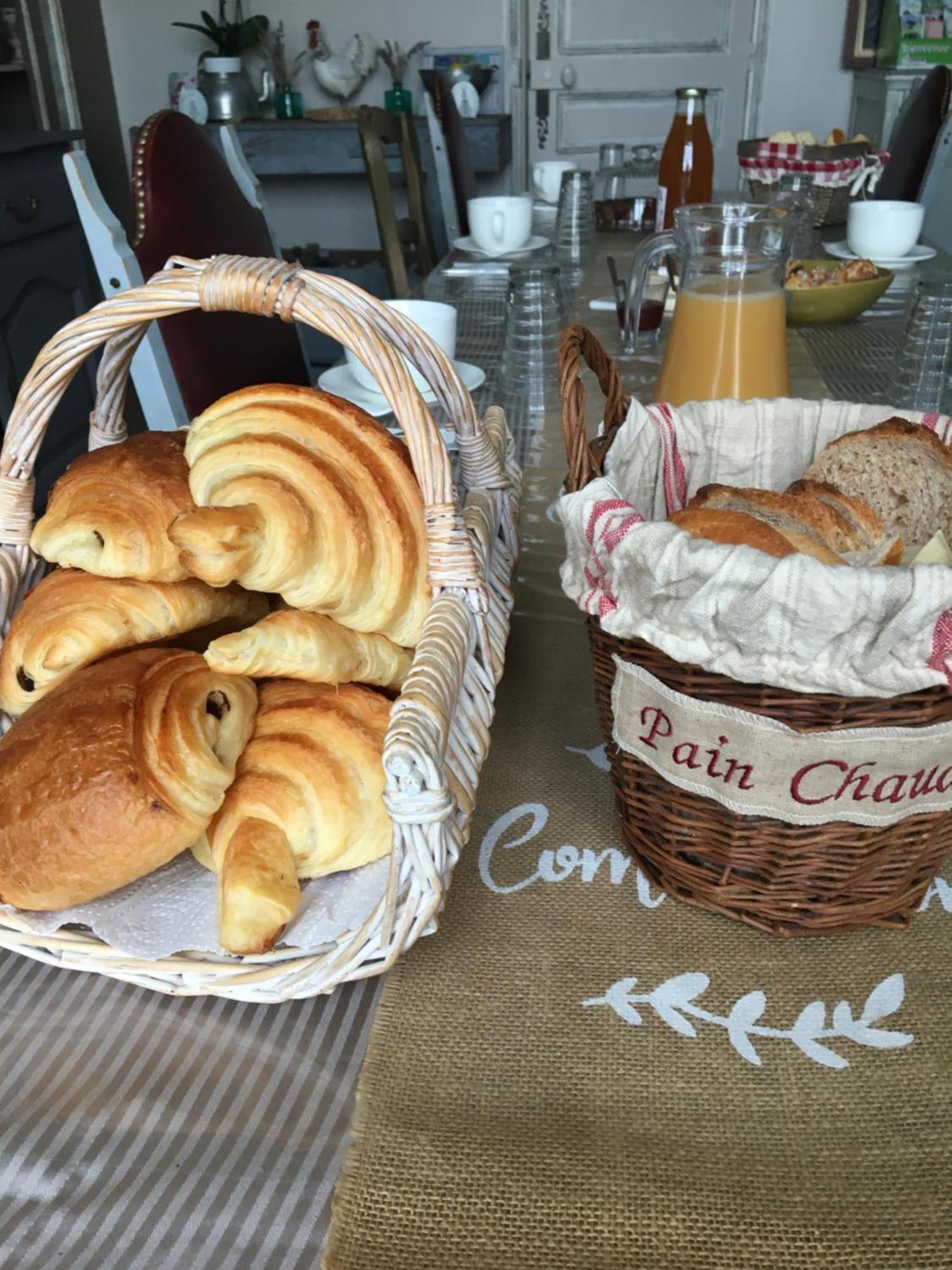 B&B Haras De La Cour Fleury Saint-Michel-de-Livet Екстериор снимка